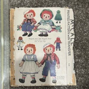 1940 McCall Pattern 820 Raggedy Ann & Raggedy Andy 19" Dolls - Used/Cut